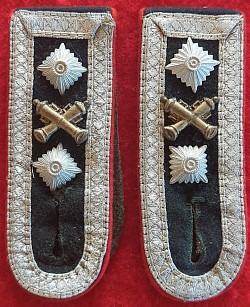 Nazi Matched Removable Shoulder Straps for an Artillery Ordnance Oberfeldwebel...$80 pair SOLD